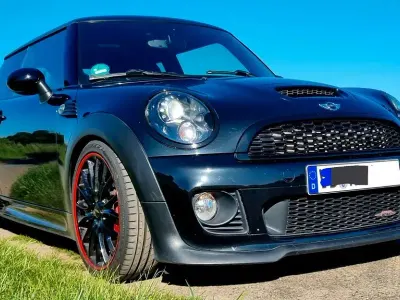 Gebraucht Mini John Cooper Works 211 PS (155 kW) 2012 Schwarz Kleinwagen
