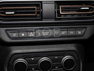 Schwarz Gebraucht 2025 Dacia Sandero Extreme Kleinwagen | 21.849 € (Teuer)