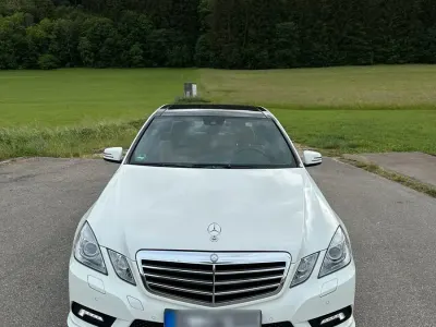 Gebraucht Mercedes E350 Sport 231 PS (169 kW) 2010 Andere farben Limousine