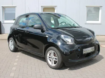 Gebraucht Smart ForFour Electric Drive 60 kW (82 PS) 2020 Schwarz Limousine
