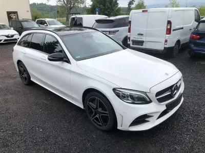Gebraucht Mercedes C300 AMG line 245 PS (180 kW) 2020 Weiß Limousine