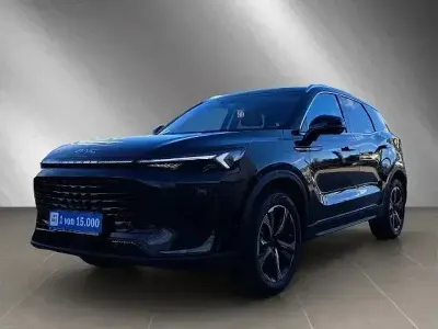 Gebraucht Baic X75 177 PS (130 kW) 2026 Schwarz SUV
