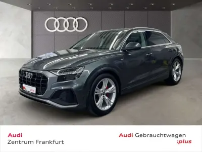 Używany Audi Q8 Sport 286 KM (210 kW) 2022 Szary SUV