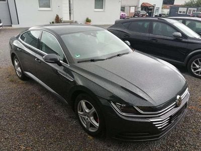 Uranograu Gebraucht 2018 VW Arteon Basis Limousine | 21.890 € (Fairer Preis)