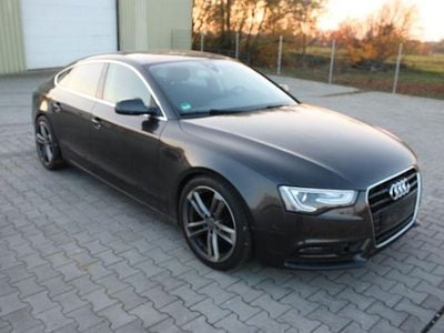 Grau Gebraucht 2016 Audi A5 Sportback Business Kleinwagen | 15.990 € (Guter Preis)