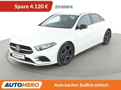 Gebraucht Mercedes A180 AMG line 136 PS (100 kW) 2021 Weiß Limousine