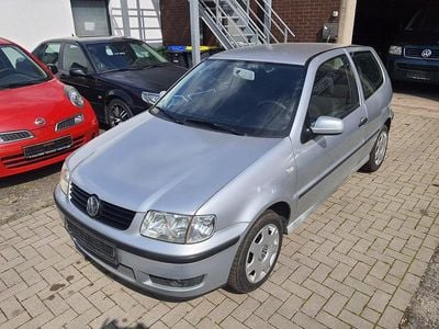 Gebraucht VW Polo 50 PS (36 kW) 2000 Silber Kleinwagen