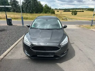 Gebraucht Ford Focus Business Edition 125 PS (91 kW) 2016 Limousine