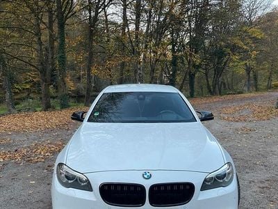 Usata BMW 525 Sport Line 218 CV (160 kW) 2015 Bianco Berlina