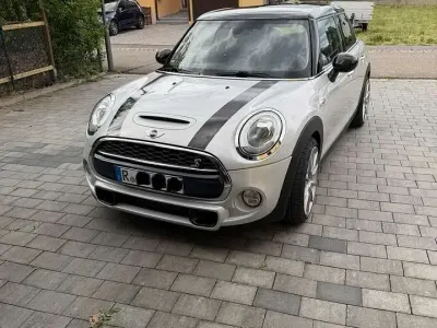Gebraucht Mini Cooper S 192 PS (141 kW) 2016 Grau Kleinwagen