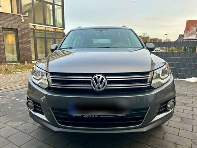 gebraucht VW Tiguan 2.0 TDI BlueMotion Tech Sport & Style...