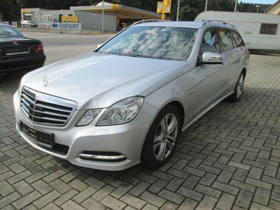 Gebraucht Mercedes E220 Avantgarde 170 PS (125 kW) 2011 Silber Kombi