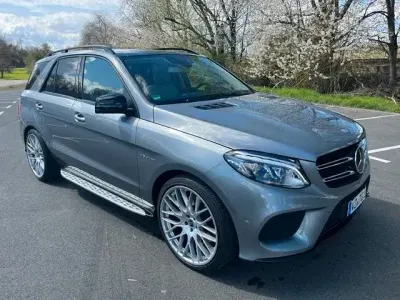 Gebraucht Mercedes GLE500 455 PS (334 kW) 2016 SUV