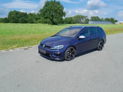 Gebraucht VW Golf VII 310 PS (228 kW) 2018 Blau Kombi