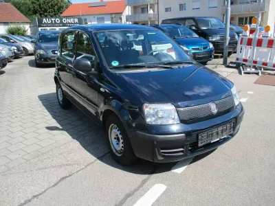 Gebraucht Fiat Panda 69 PS (50 kW) 2011 Colore esterno (blu lancia (vr Kleinwagen