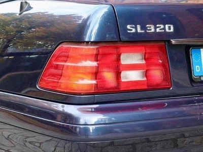 Mercedes SL320