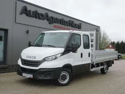 Second-hand Iveco Daily 175 CP (128 kW) 2022 Alb Monovolum