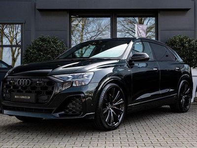 Neu Audi Q8 Competition 489 PS (359 kW) 2026 Grün SUV