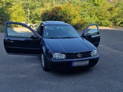 Gebraucht VW Golf IV 102 PS (75 kW) 2000 Blau Kleinwagen
