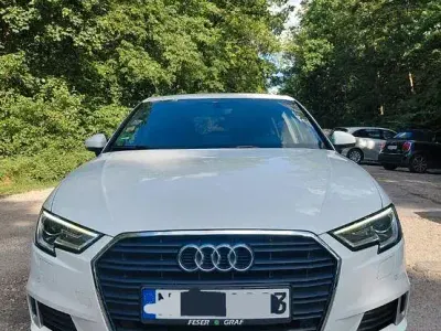 Gebraucht Audi A3 Sport 150 PS (110 kW) 2018 Weiß Limousine