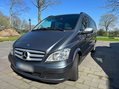 gebraucht Mercedes Viano 3.0 CDI TREND lang TREND AHK,SHZ,8 Fach