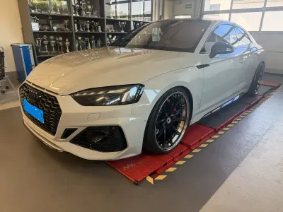 Gebraucht Audi RS5 Sport 450 PS (330 kW) 2021 Grau Coupé