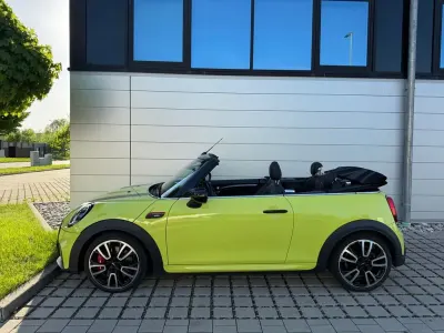 Gebraucht Mini John Cooper Works Cabriolet 231 PS (169 kW) 2021 Gelb Cabrio
