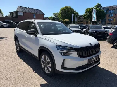 Neu Skoda Kodiaq Selection 150 PS (110 kW) 2025 Weiß SUV
