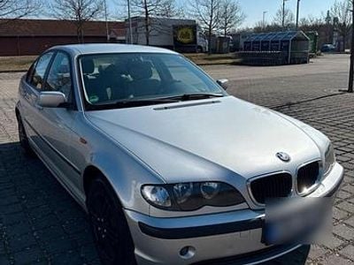 Second-hand BMW 318 105 CP (77 kW) 2002 Gri Berlinǎ