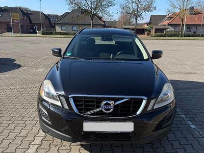 Gebraucht Volvo XC60 Momentum 205 PS (150 kW) 2011 Schwarz SUV