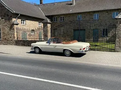 Gebraucht Mercedes 280 SE 160 PS (117 kW) 1969 Beige Cabrio