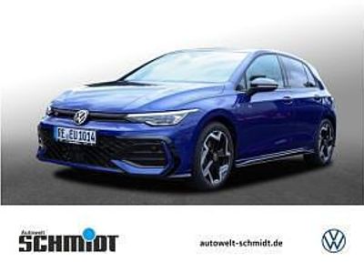 Gebraucht VW Golf VIII R-line 150 PS (110 kW) 2024 Blau (lapiz blue metallic) Limousine