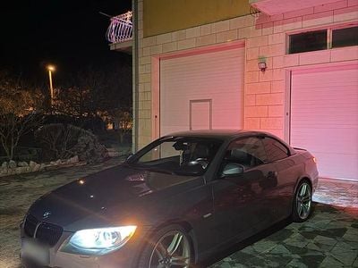 Gebraucht BMW 330 Cabriolet 245 PS (180 kW) 2010 Silber Cabrio