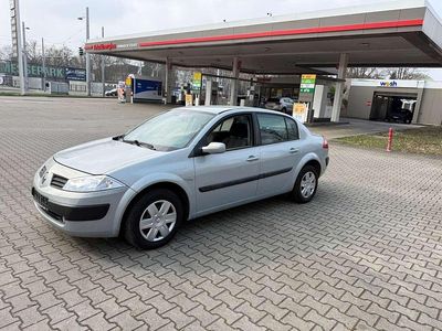 Gebraucht Renault Mégane II Expression 113 PS (83 kW) 2004 Silber Limousine