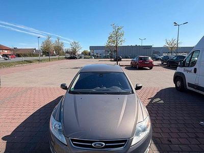 Gebraucht Ford Mondeo 116 PS (85 kW) 2011 Braun Limousine