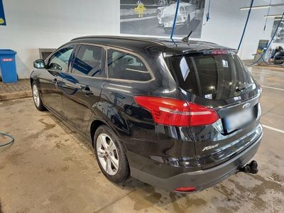 gebraucht Ford Focus Turnier MK3 2016 , AHK, 146.000 km TÜV 03.26