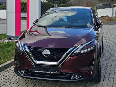 Gebraucht Nissan Qashqai Tekna 158 PS (116 kW) 2022 Burgundy SUV