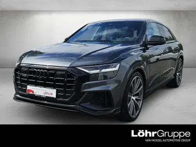 Gebraucht Audi Q8 Competition 340 PS (250 kW) 2022 Daytonagrau perleffekt SUV