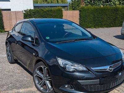 Opel Astra GTC