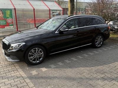 Gebraucht Mercedes C250 204 PS (150 kW) 2014 Schwarz Kombi