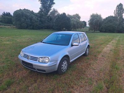 VW Golf IV