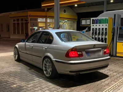 Gebraucht BMW 320 150 PS (110 kW) 1999 Limousine