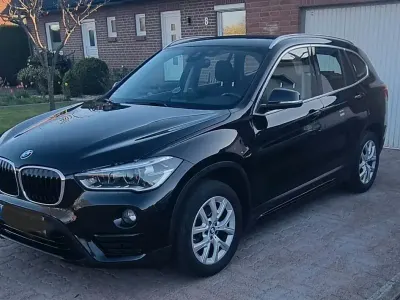 Usado BMW X1 Sport Line 150 CV (110 kW) 2018 Negro SUV