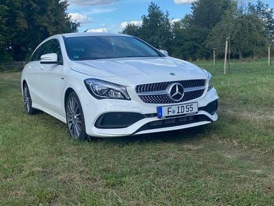 Usata Mercedes CLA180 Shooting Brake AMG 122 CV (89 kW) 2018 Bianco Station wagon
