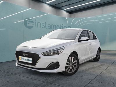Gebraucht Hyundai i30 Trend 99 PS (72 kW) 2019 Weiß