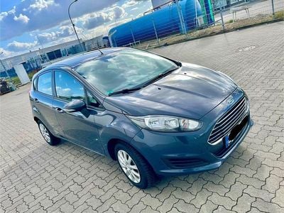 Gebraucht Ford Fiesta 82 PS (60 kW) 2013 Grau Kleinwagen