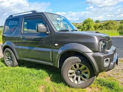 Używany Suzuki Jimny Style 84 KM (61 kW) 2017 Szary SUV