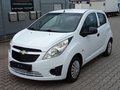 Gebraucht Chevrolet Spark 68 PS (50 kW) 2011 Weiß Kleinwagen