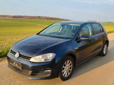 Gebraucht VW Golf VII Cup 105 PS (77 kW) 2014 Blau Limousine