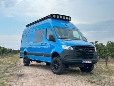Gebraucht Mercedes Sprinter 190 PS (139 kW) 2024 Blau Van